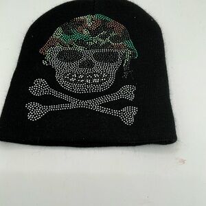 Black Skull with camo hat and Crossbones Beanie never worn
